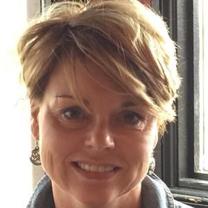 Meet your Posher, Karil